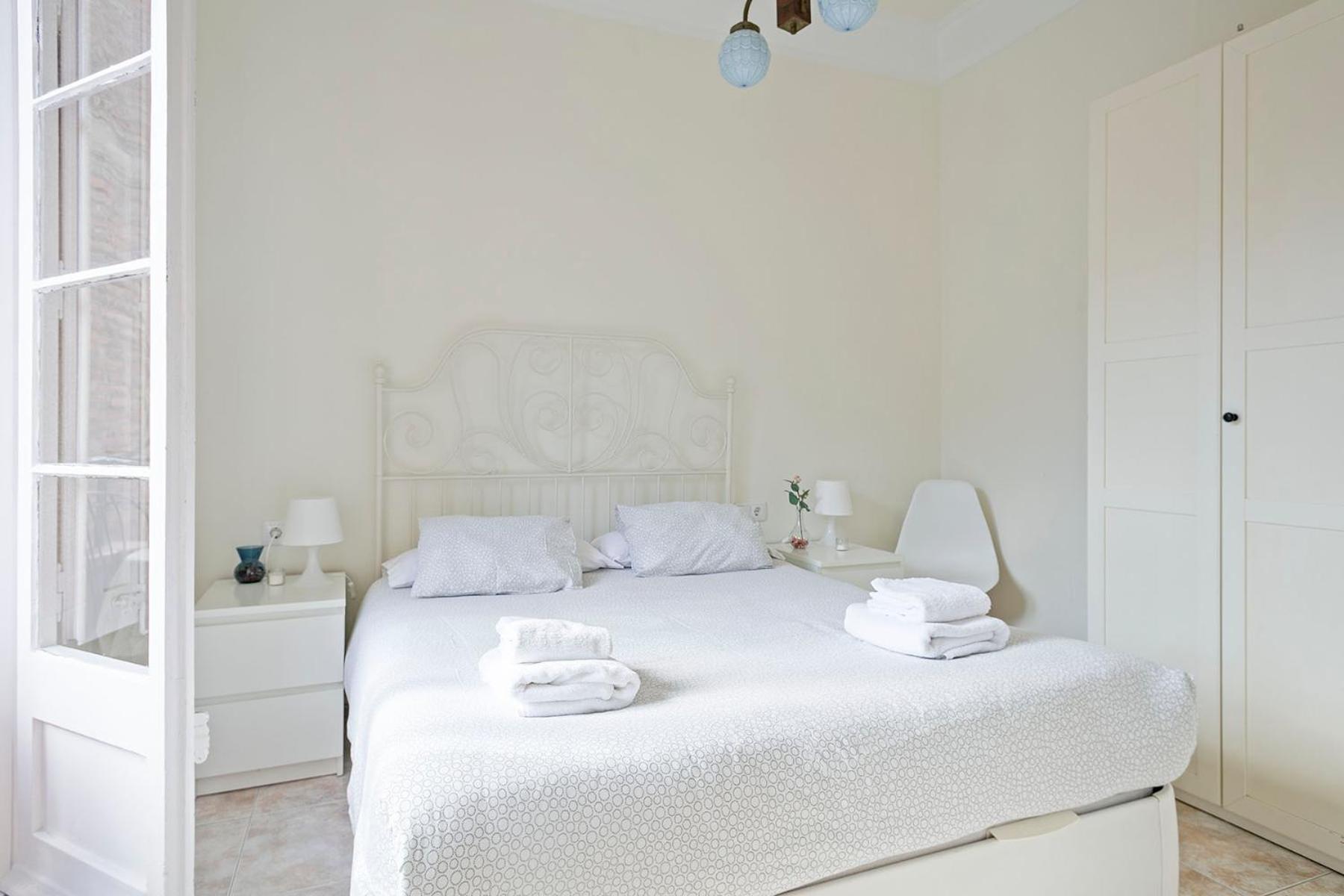 Apartmento Industria Barcelona Ngoại thất bức ảnh